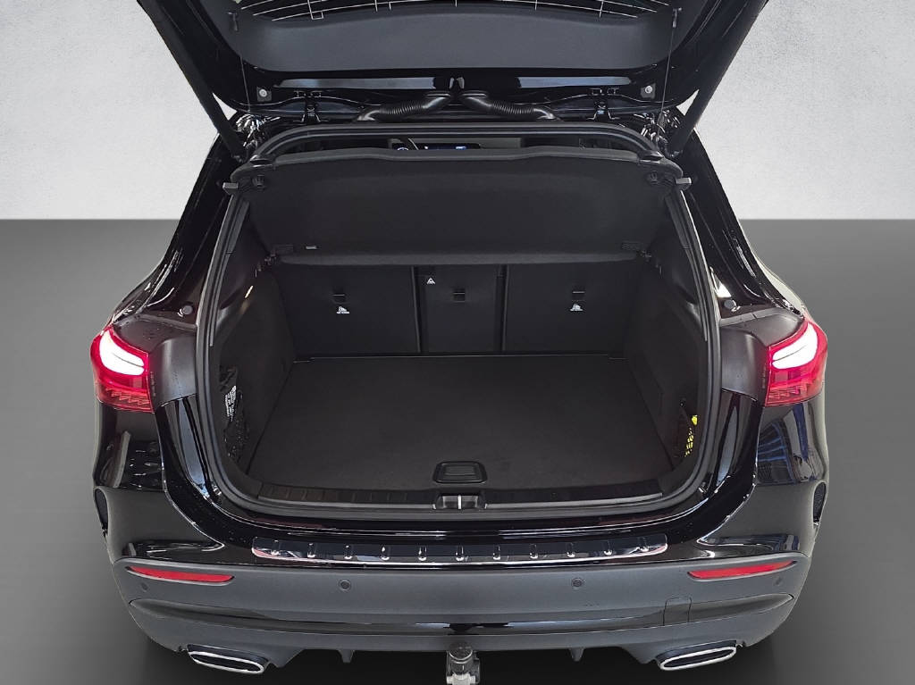 Mercedes GLA 2