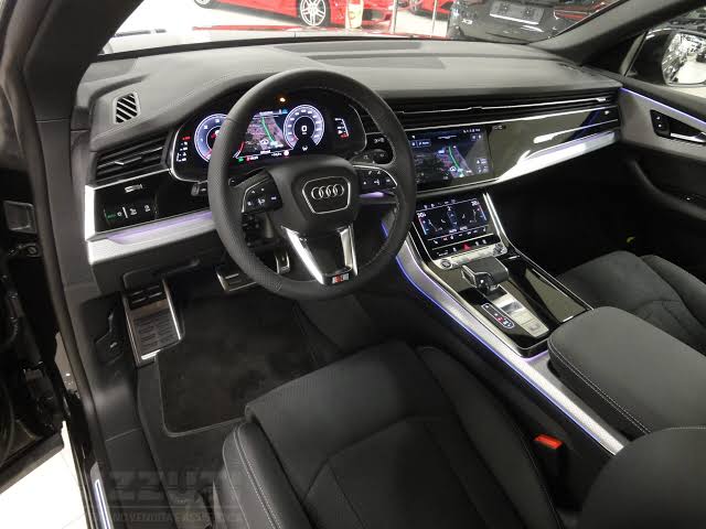 Audi Q8